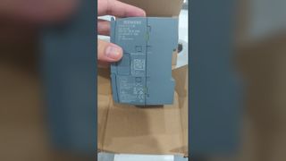 Siemens 6ES7221-1BH32-0XB0 – S7-1200 SM 1221, 16DI 24V DC digitale ingangsmodule
